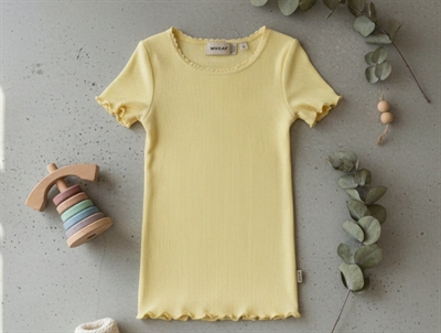 Wheat pale apricot rib t-shirt Katie