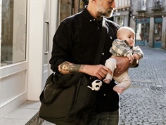 That\'s Mine black pusletaske Benne