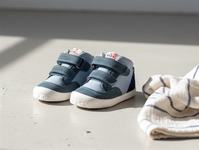 Superfit Flummi prewalker blå med velcro