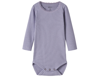 Name It body heirloom lilac med blondekant