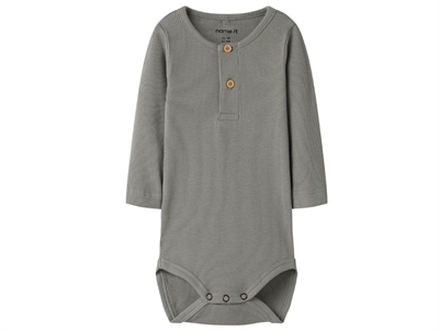 Name It body shadow med knaplukning