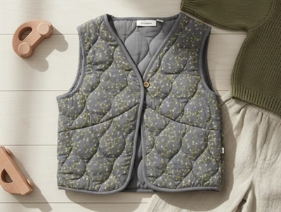 Lil Atelier quiet shade vest quilt