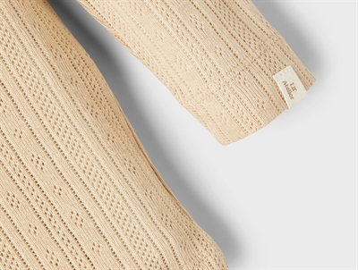 Lil Atelier top warm sand hulmønster