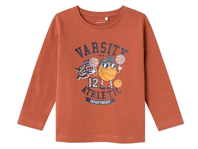 Name It baked clay/varsity top