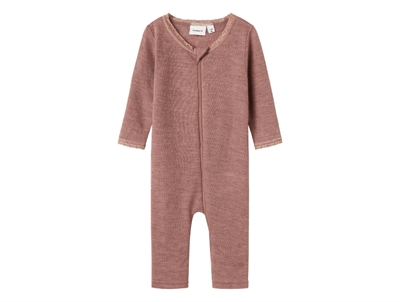 Name It uld natdragt i antler merinould med hulmønster og blondekant