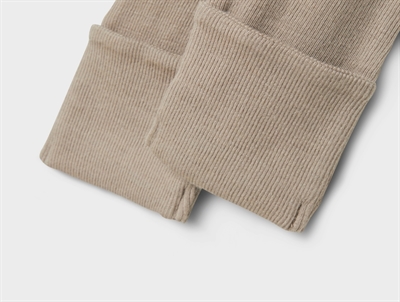 Name It heldragt natdragt i satellite grå brun nuance detalje af foldbare bukseben i merinould og silke