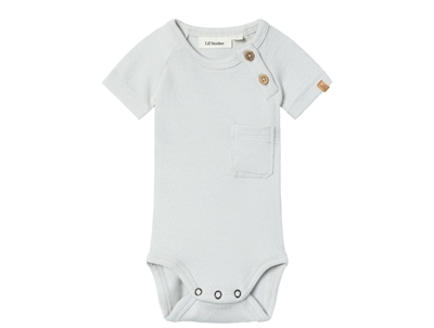 Lil Atelier oyster mushroom body