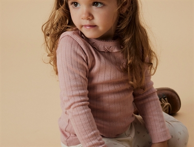 Lil' Atelier bluse misty rose med flæsekrave