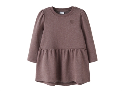 name it mini sweatkjole i brun peppercorn med hjertebroderi
