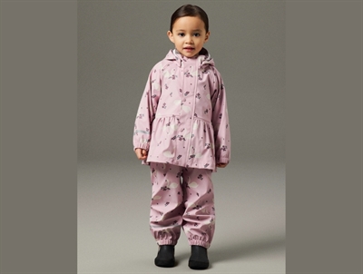 Name It regnsæt i rosa nuance med svaneprint på barn