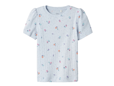 Name It T-shirt i xenon blue med frugtprint og puffærmer
