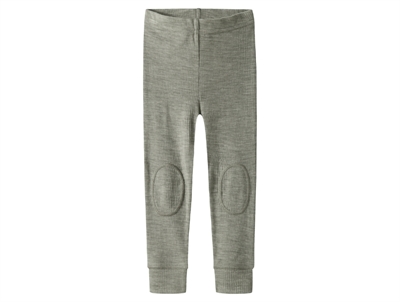 Name It leggings i dried sage grøn nuance i merinould med ribmønster og knæforstærkning set forfra