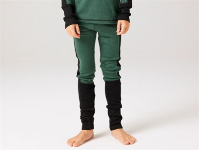 Dreng ilædt Name It merinould leggings i grøn nuance med sorte detaljer