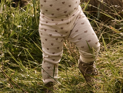 Lil' Atelier merinould leggings i lyserød nuance med hjerteprint
