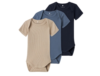 Name It body 3-pak i rib med korte ærmer i beige, blå og navy