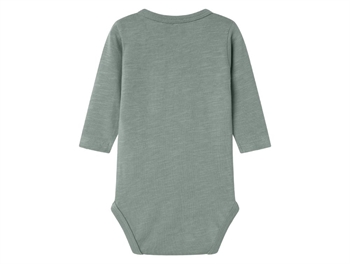 bagside af body fra Name It i slate gray 