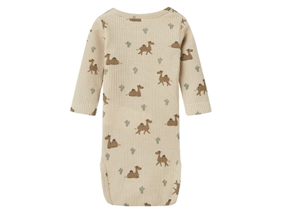 body fra Name It i peyote med kamelprint bagfra