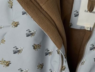 Lil\' Atelier flyverdragt ultimate grey med flyprint og fleecefor