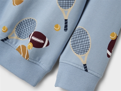 name it sweatshirt i lyseblå nuance med sportsprint