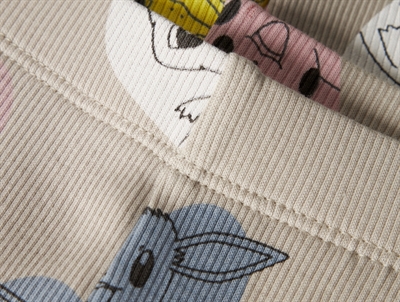 Name It Pokémon leggings i råhvid nuance med farverigt print