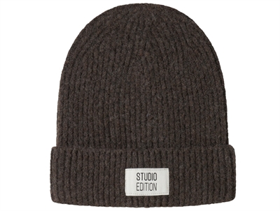 Name It beanie seal brown med ribstrik