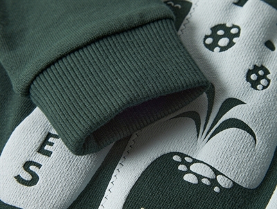 name it sweatshirt i grøn nuance med dinosaur print