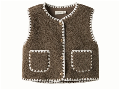 Lil' Atelier teddyvest i brun nuance med knapper og frontlommer