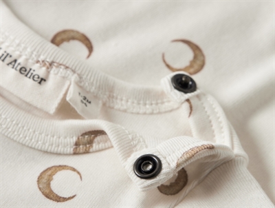 Lil\' Atelier body coconut milk med måneprint