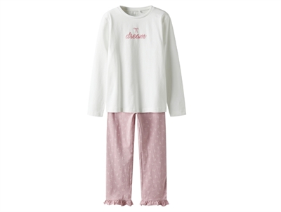 pyjamas fra Name It i hvid og lyserød med dream print