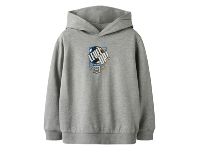 hoodie fra Name It i grå med fifa level up print foran