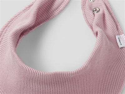 Name It Baby savlesmæk i burnished lilac, seal brown og toadstool med ribstruktur 3-pak