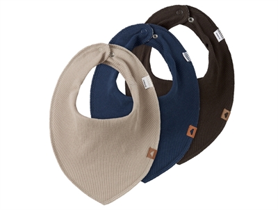 Name It Baby savlesmæk i insignia blue, island fossil og delisioso med ribstruktur 3-pak