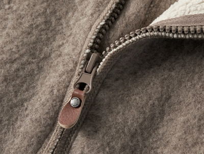 Name It fleecejakke walnut med hætte