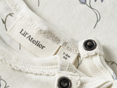 Lil\' Atelier body coconut milk med blomsterprint