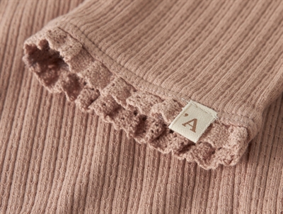 Lil\' Atelier leggings i rosabrun nuance med blondekant ved ankler