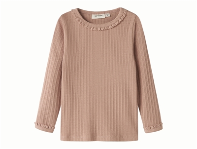 Lil' Atelier bluse i rosabrun nuance med ribstruktur set forfra