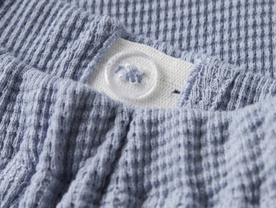 Lil\' Atelier bukser i støvet blå nuance med elastik i taljen