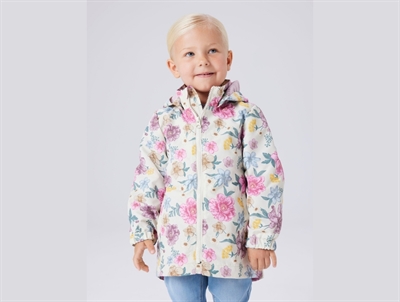 Name It blomsterjakke i beige nuance set på model