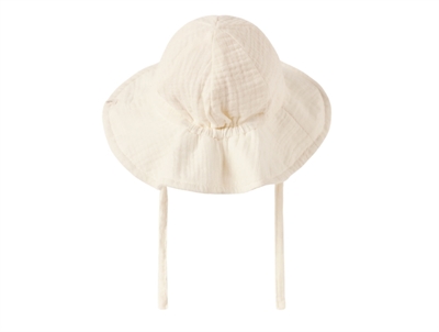 Lil\' Atelier solhat i råhvid nuance set bagfra