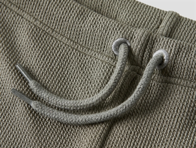 Lil\' Atelier badebukser i grønbrun nuance med elastik i taljen