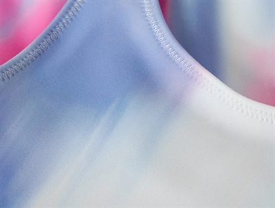 Name It badedragt purple impression tie dye detalje