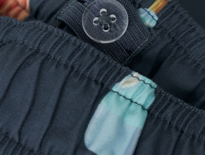 Name It børne badeshorts med allover isprint og justerbarelastik i taljen