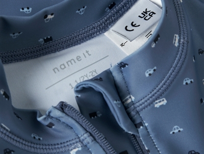 Name It uv badedragt til børn med lynlås foran