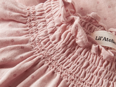 Lil\' Atelier skjorte peach whip med elastik i ærmer