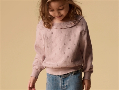 Lil' Atelier striktrøje peach whip melange på model