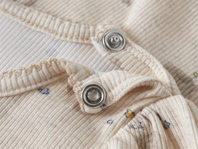 Name It rib heldragt i beige nuance med trykknapper