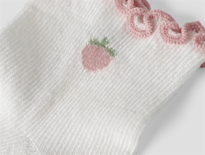 Lil\' Atelier stromper i rahvid nuance med boelgekant og print