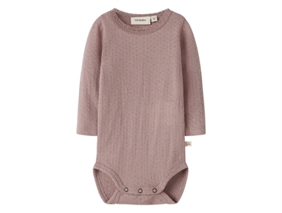 Lil' Atelier merinould og silke body i støvet rosa nuance