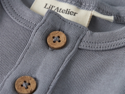 Lil\' Atelier body tradewinds med grandad lukning