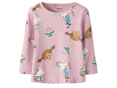 bluse i lyserød keepsake lilac fra Name It med Pippi Langstrømpe print